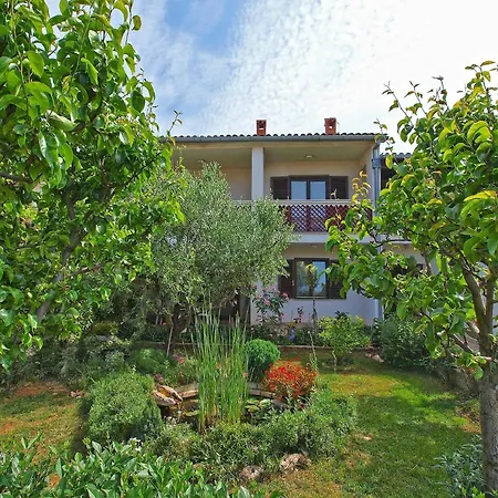 Apartment Ferienwohnung Fuer 4 Personen Ca 45 Qm In Fazana-Surida, Istrien Istrische Riviera *