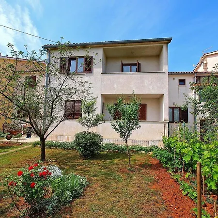 Ferienwohnung Fuer 4 Personen Ca 45 Qm In Fazana-Surida, Istrien Istrische Riviera